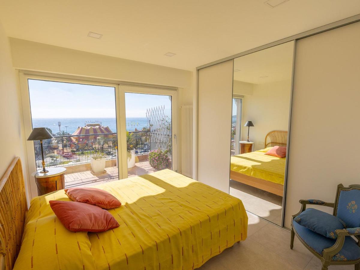 Magnifique 3p Climatise En Dernier Etage Avec Terrasse Face Mer, Proche Centre - Fr-1-196-326 * Menton